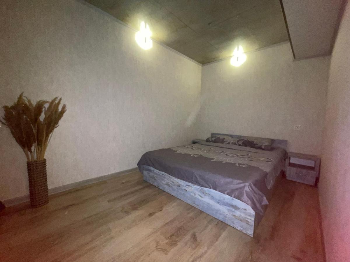 Apartament Vato *